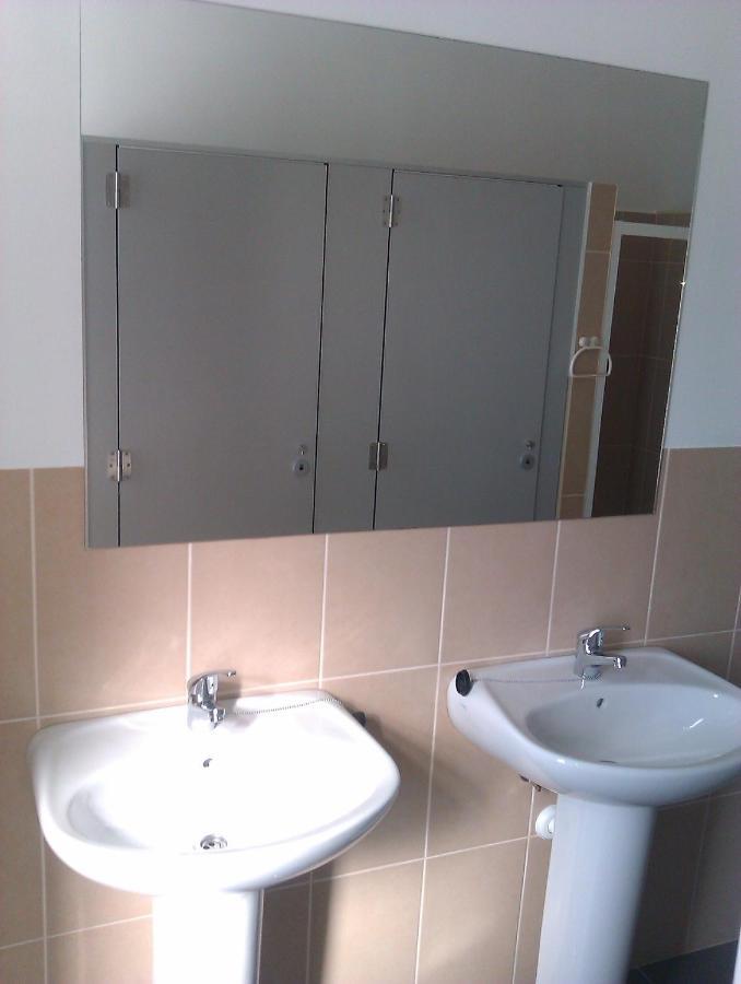 White Sun Hostel Lagos Room photo